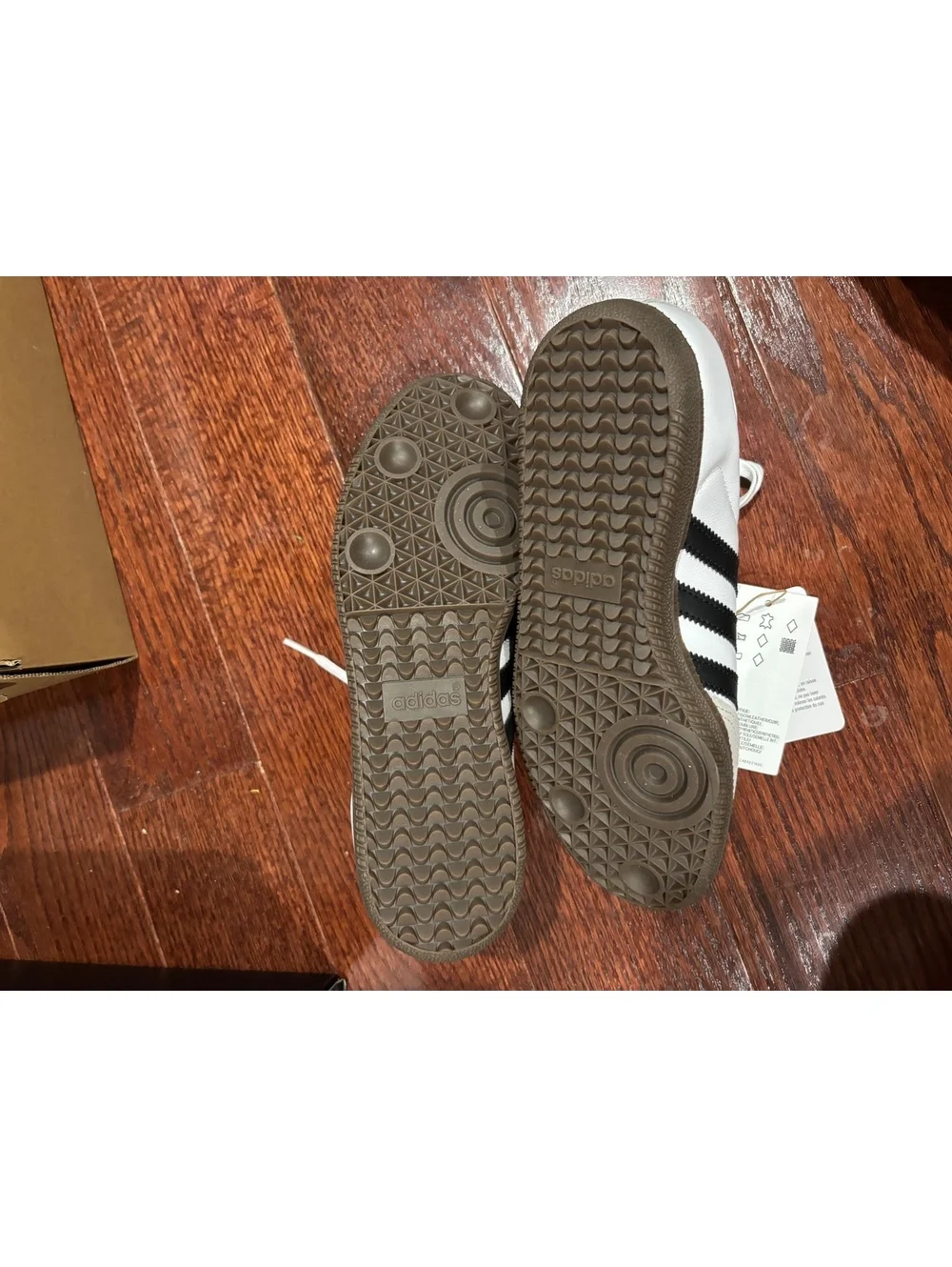 Size 5 adidas Samba OG Cloud White Core Black (GS)